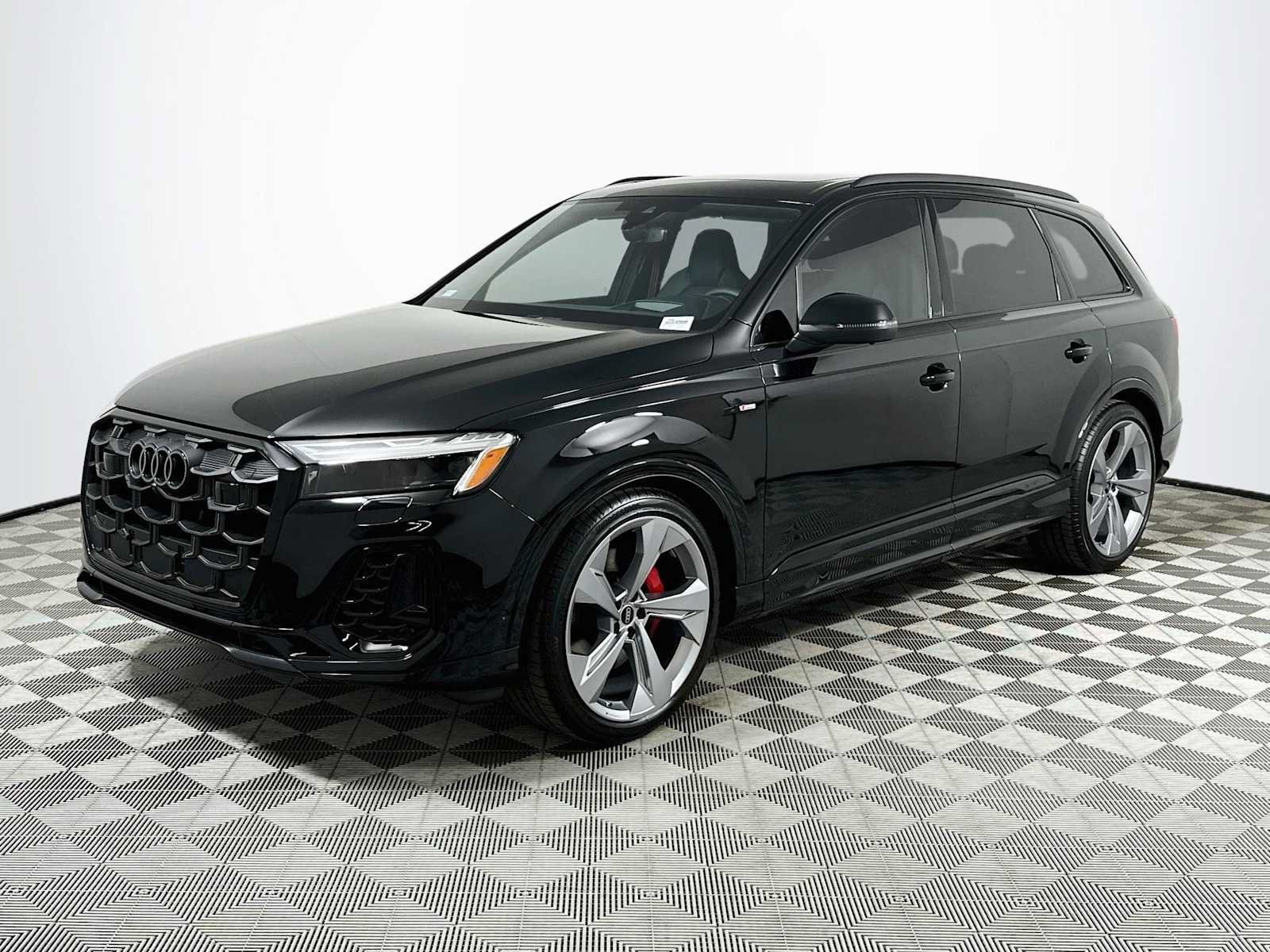 New 2026 Audi Q7 3.0T Prestige AWD/4WD image 3