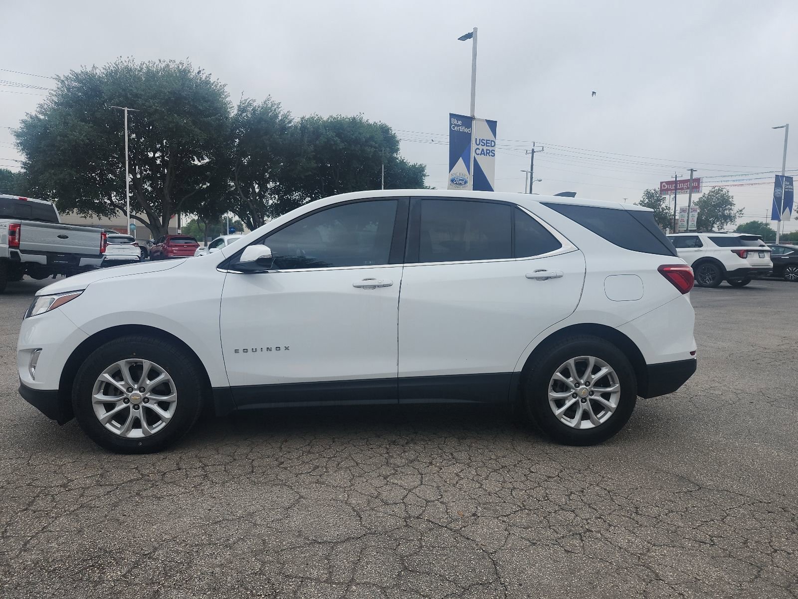 Used 2018 Chevrolet Equinox LT FWD image 5