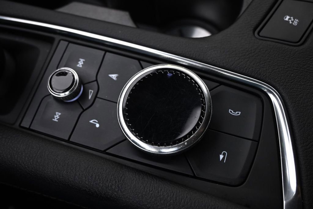 Certified 2023 Cadillac XT5 Sportv w/ Technology Package AWD/4WD image 35