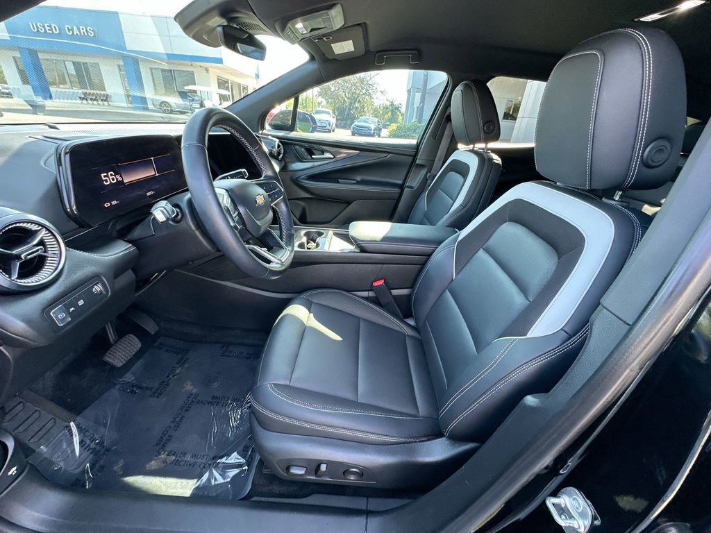 Used 2024 Chevrolet Blazer EV LT AWD/4WD image 19