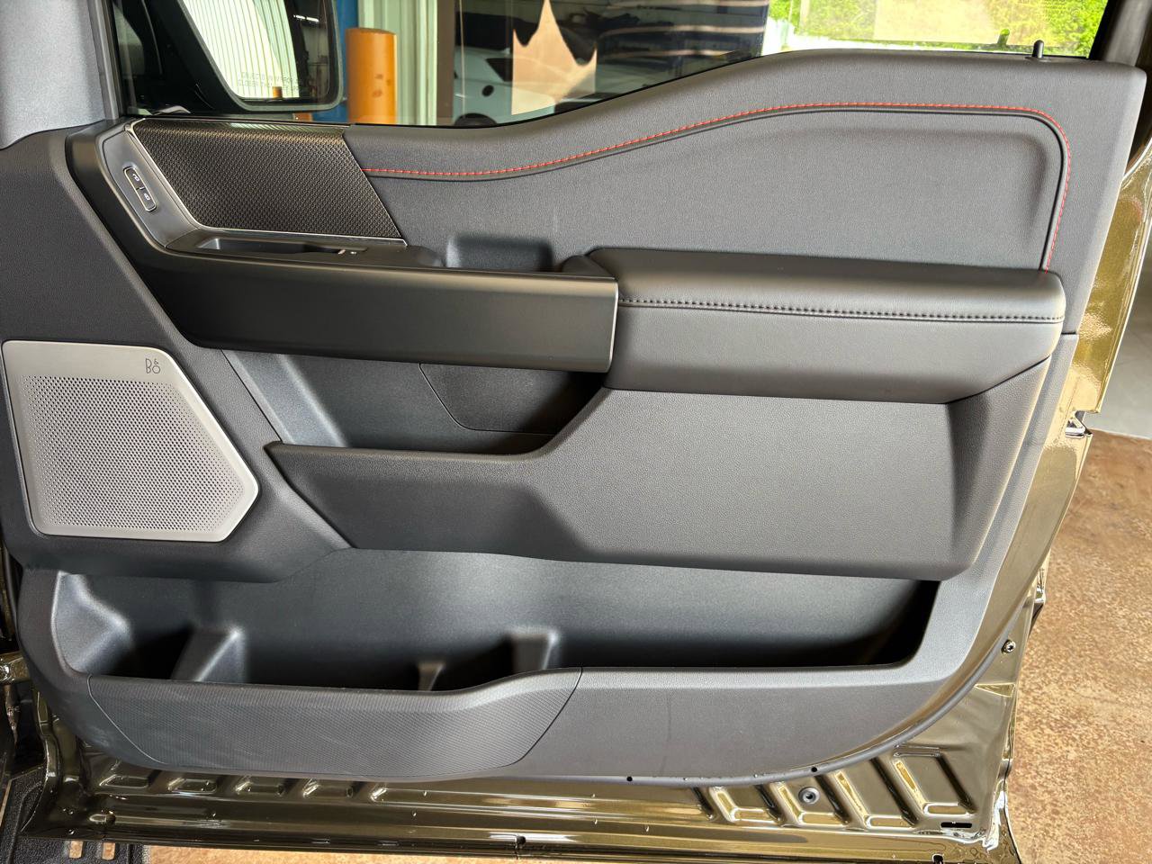 Used 2025 Ford F150 Raptor image 24