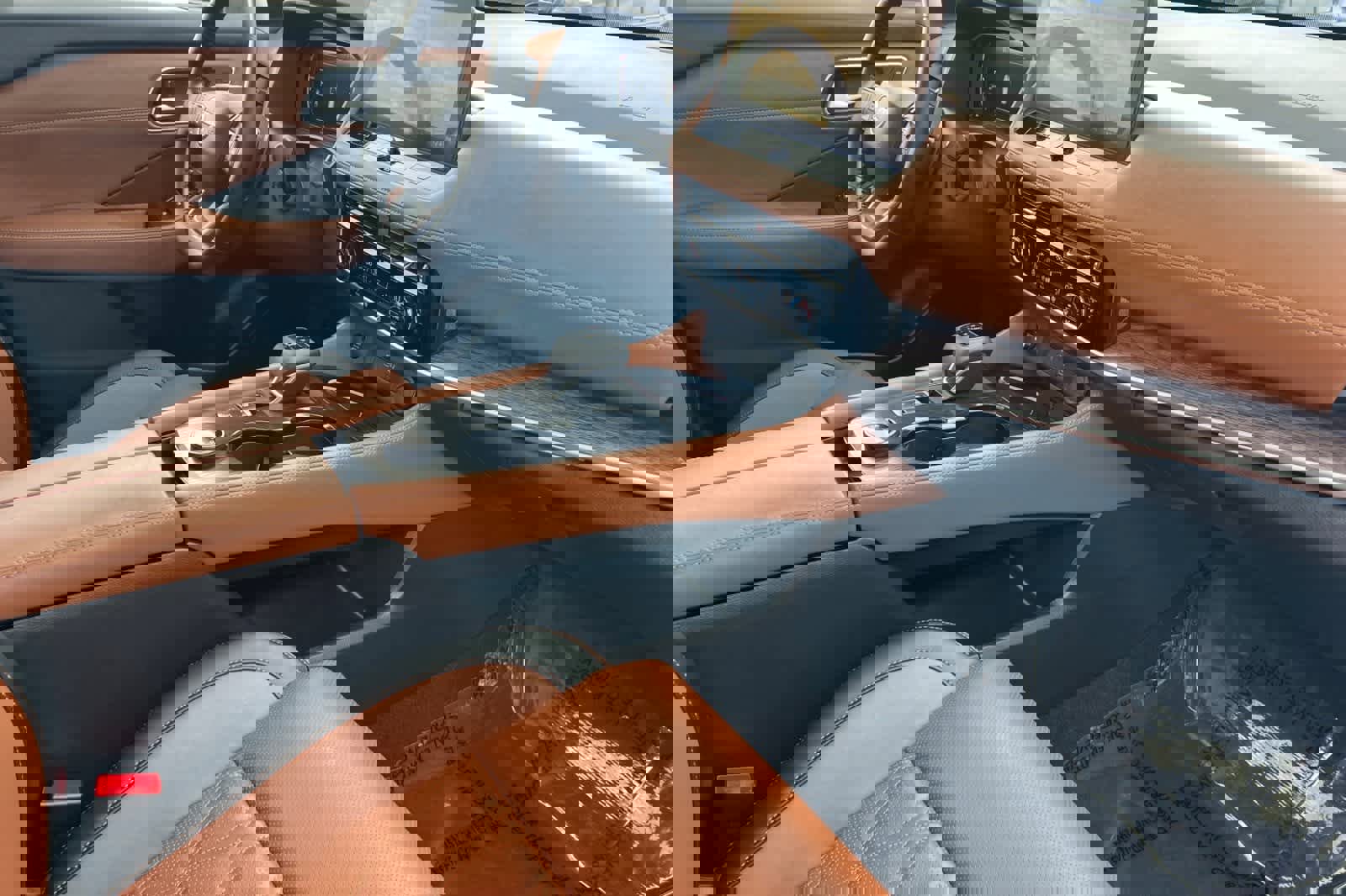 New 2026 Nissan Rogue Platinum image 19