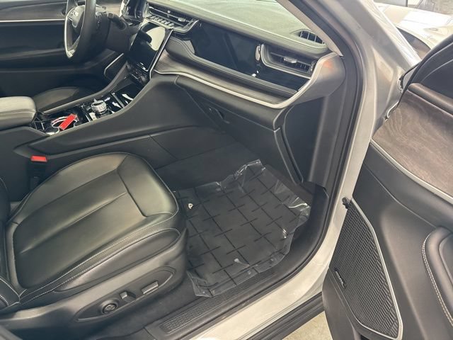 Used 2023 Jeep Grand Cherokee 4WD 4xe image 25