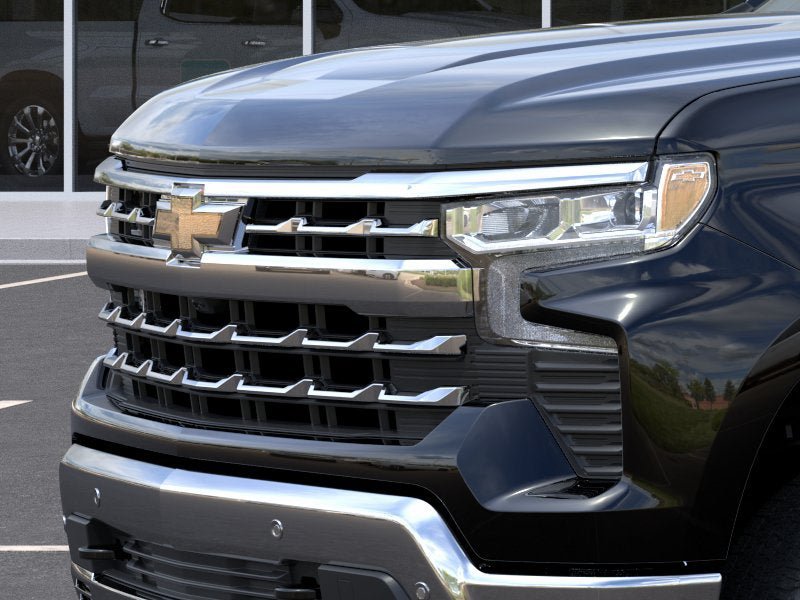New 2026 Chevrolet Silverado 1500 LTZ w/ LTZ Premium Package AWD/4WD image 13