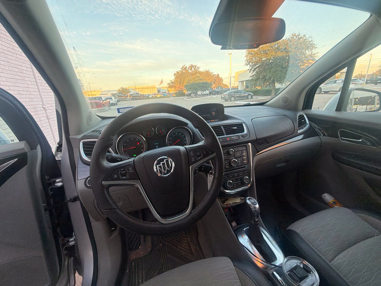 Used 2015 Buick Encore FWD image 7