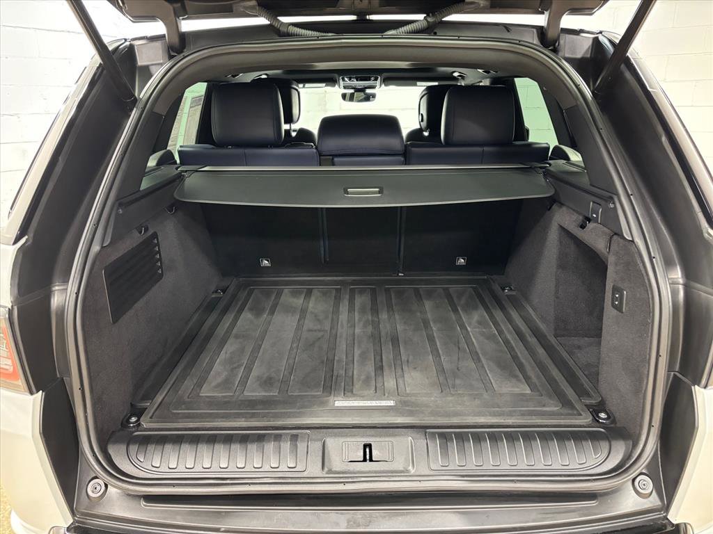 Used 2018 Land Rover Range Rover Sport HSE Dynamic image 44