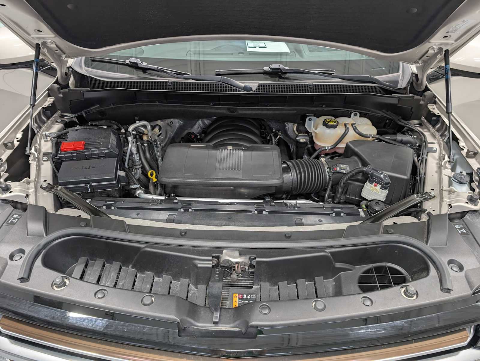 Used 2023 Chevrolet Tahoe High Country image 13