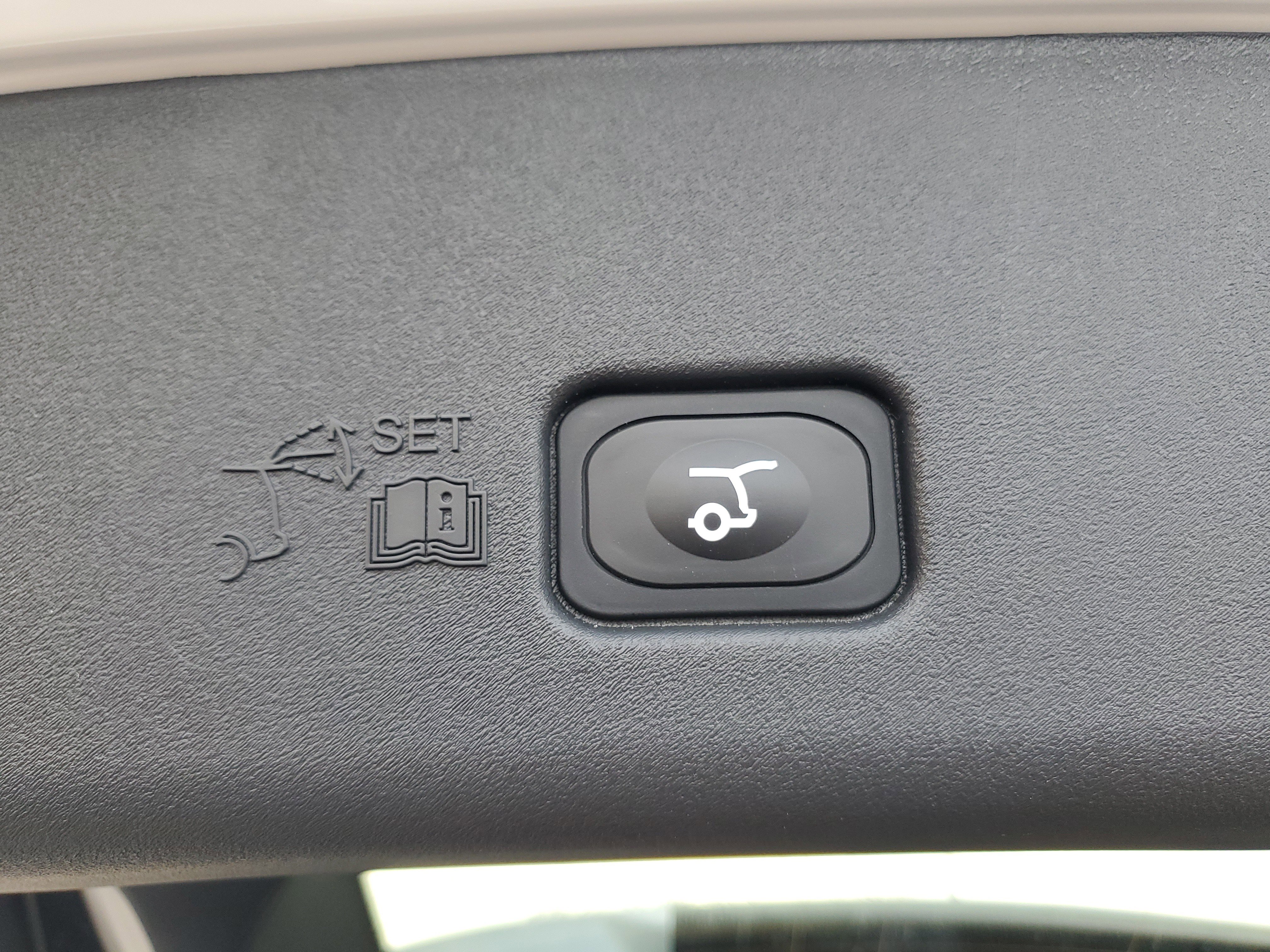 New 2026 Lincoln Nautilus Premier w/ Equipment Group 102A image 34