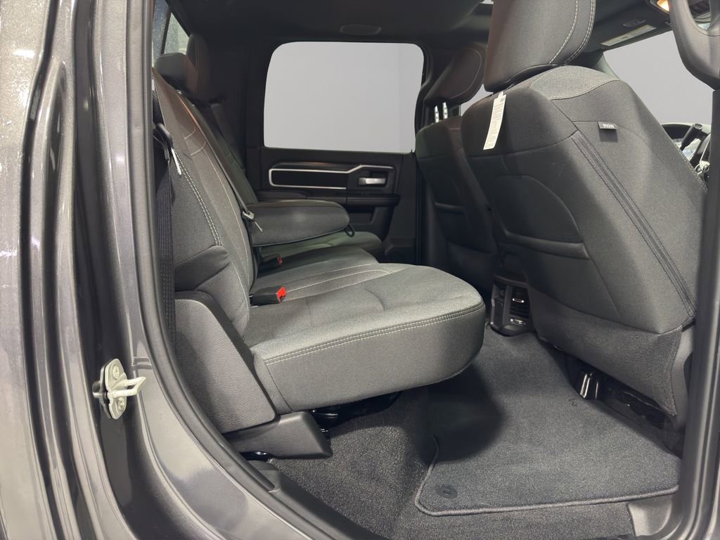 New 2024 RAM 2500 Big Horn w/ Night Edition image 16