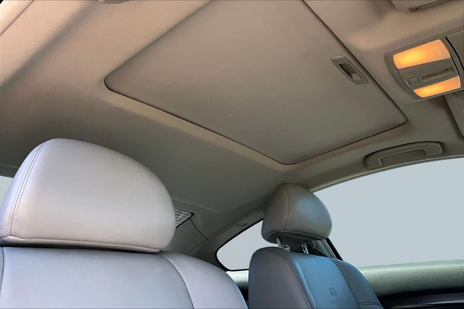 Used 2012 INFINITI G37 Journey w/ Premium Pkg RWD image 13