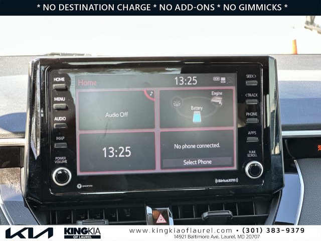 Used 2022 Toyota Corolla LE FWD image 3