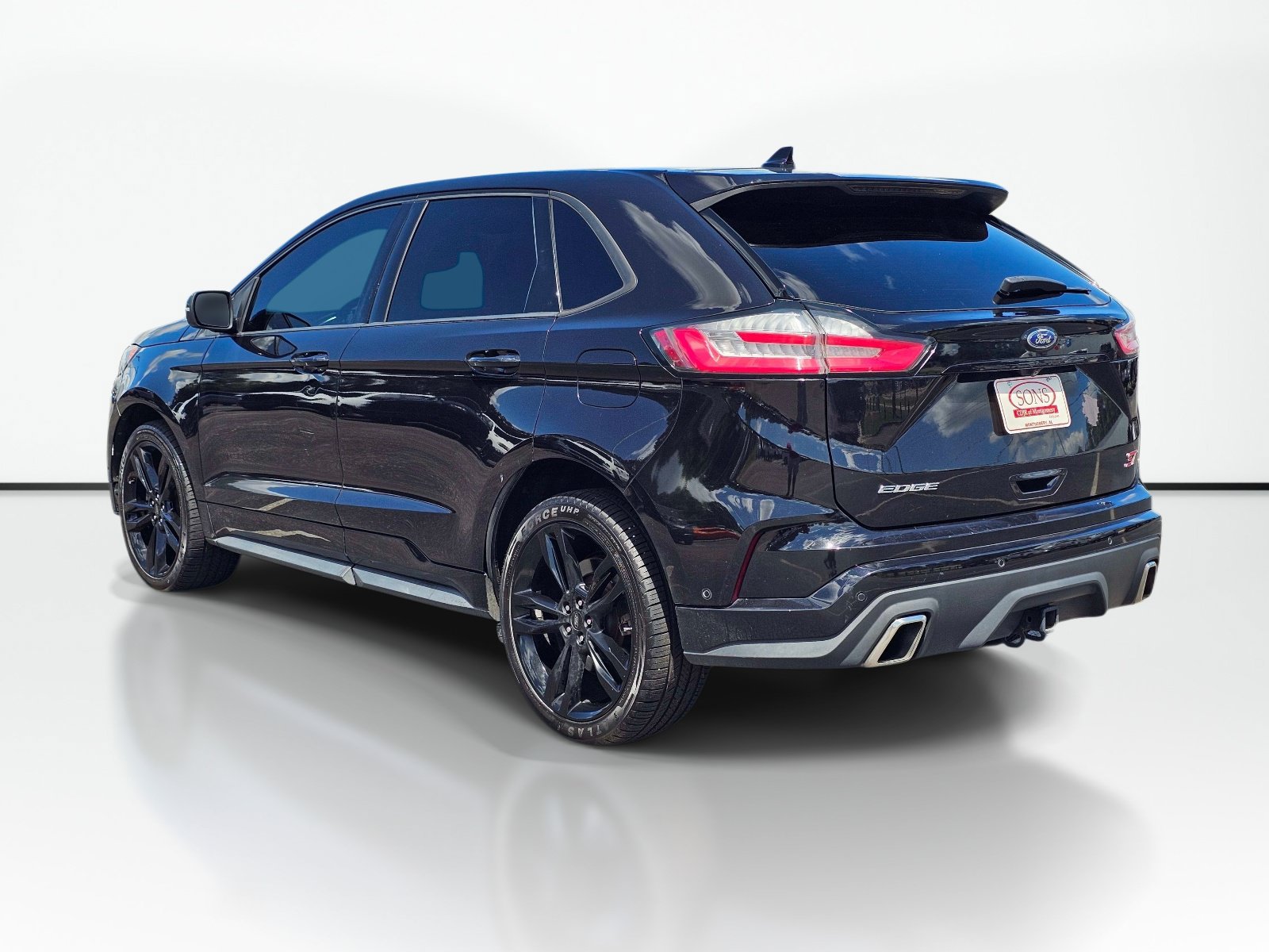 Used 2019 Ford Edge ST w/ Equipment Group 401A AWD/4WD image 13