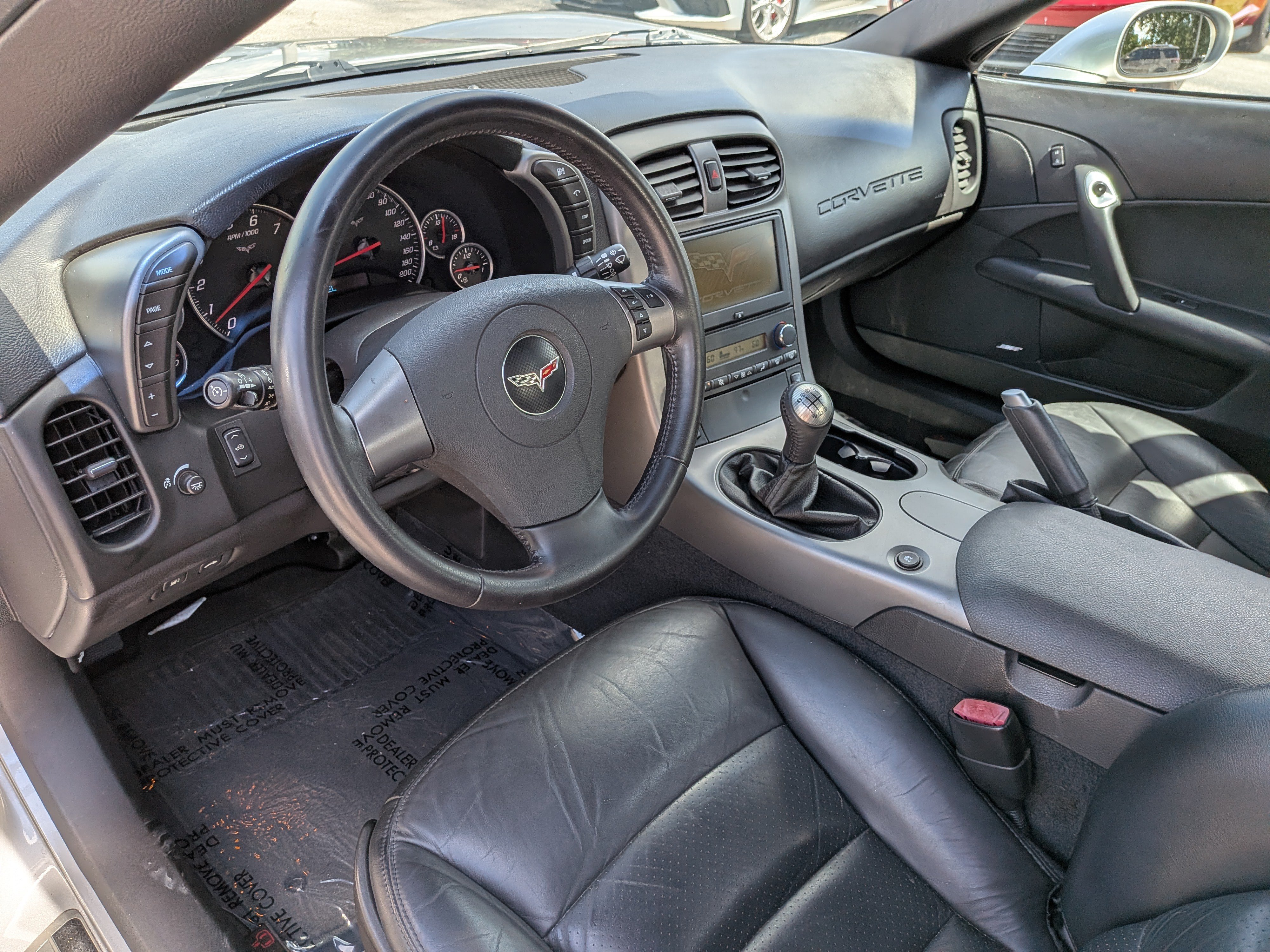 Used 2007 Chevrolet Corvette Convertible w/ Preferred Equipment Group RWD image 18