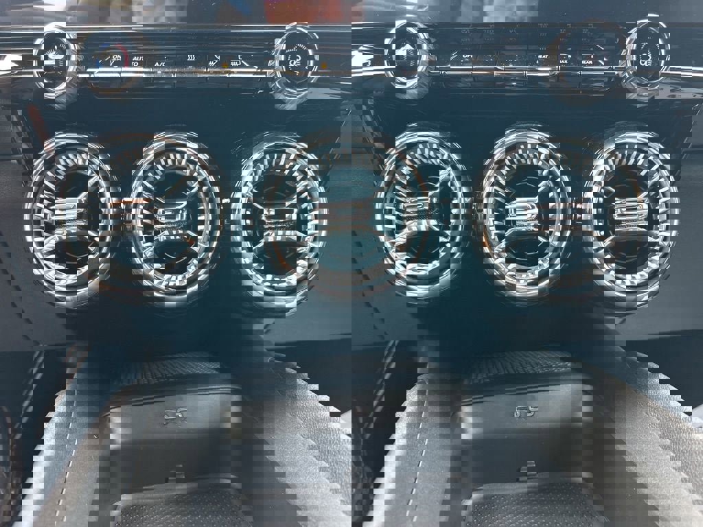 New 2026 Chevrolet Blazer EV LT image 14