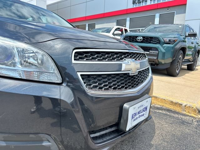 Used 2013 Chevrolet Malibu Eco w/ Power Convenience Package FWD image 5