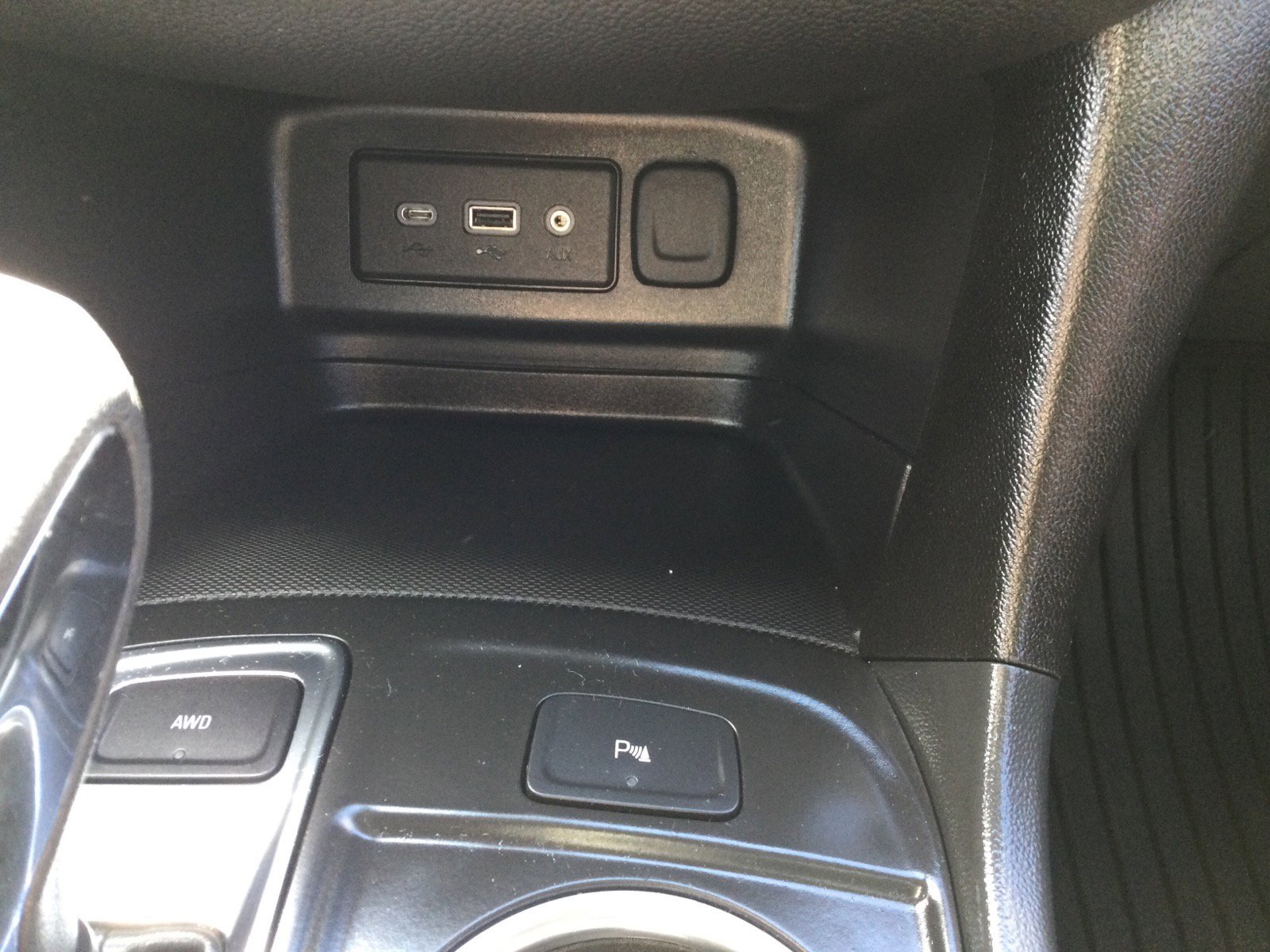 Used 2024 Chevrolet Equinox LT AWD/4WD image 17