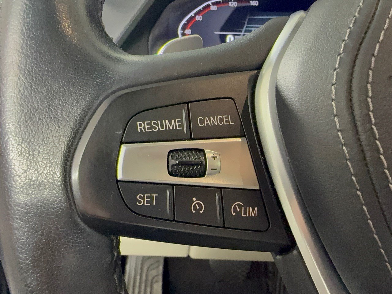 Used 2022 BMW X5 sDrive40i w/ Parking Assistance Package RWD image 18