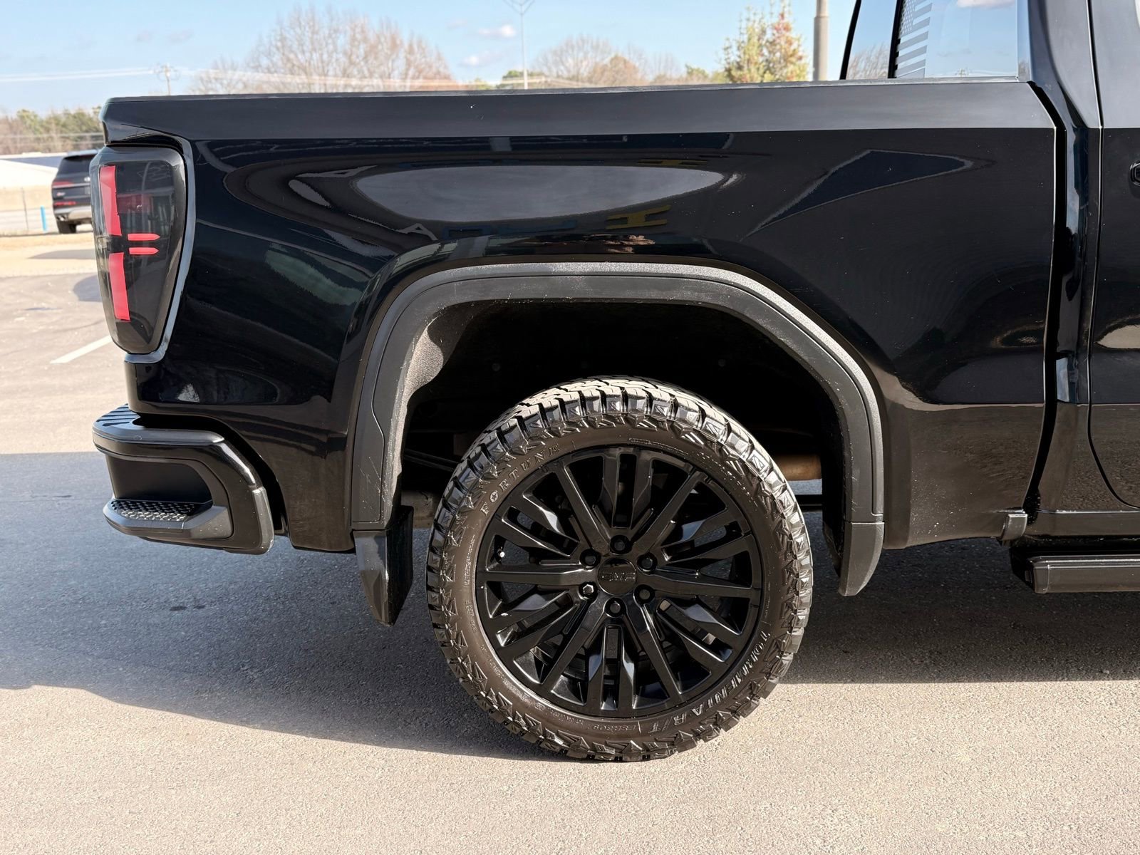 Used 2019 GMC Sierra 1500 Denali w/ Denali Ultimate Package image 9