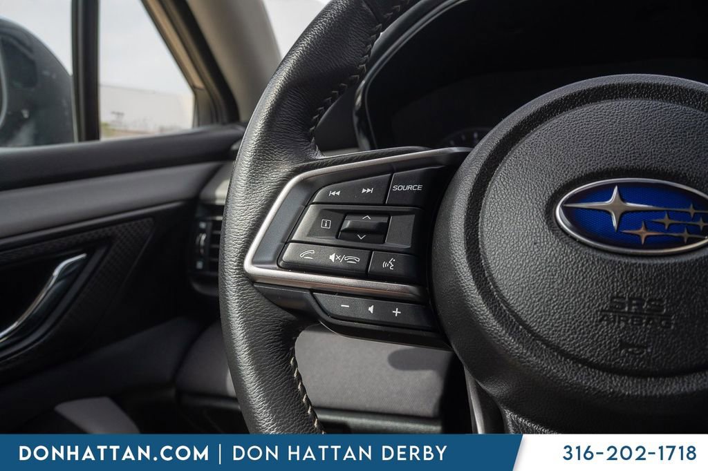 Used 2025 Subaru Outback Premium AWD/4WD image 10