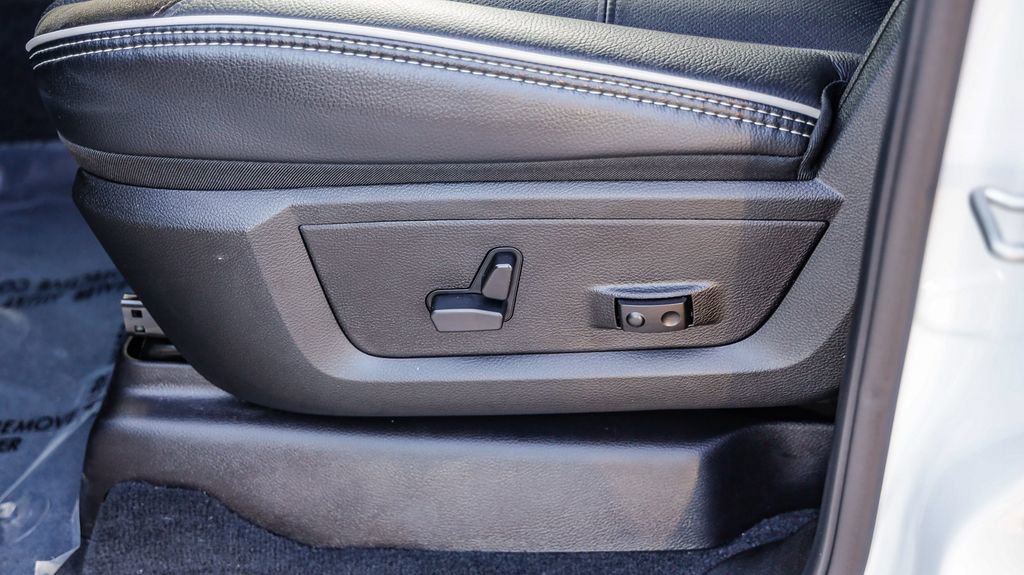 Used 2026 RAM 2500 Laramie image 24