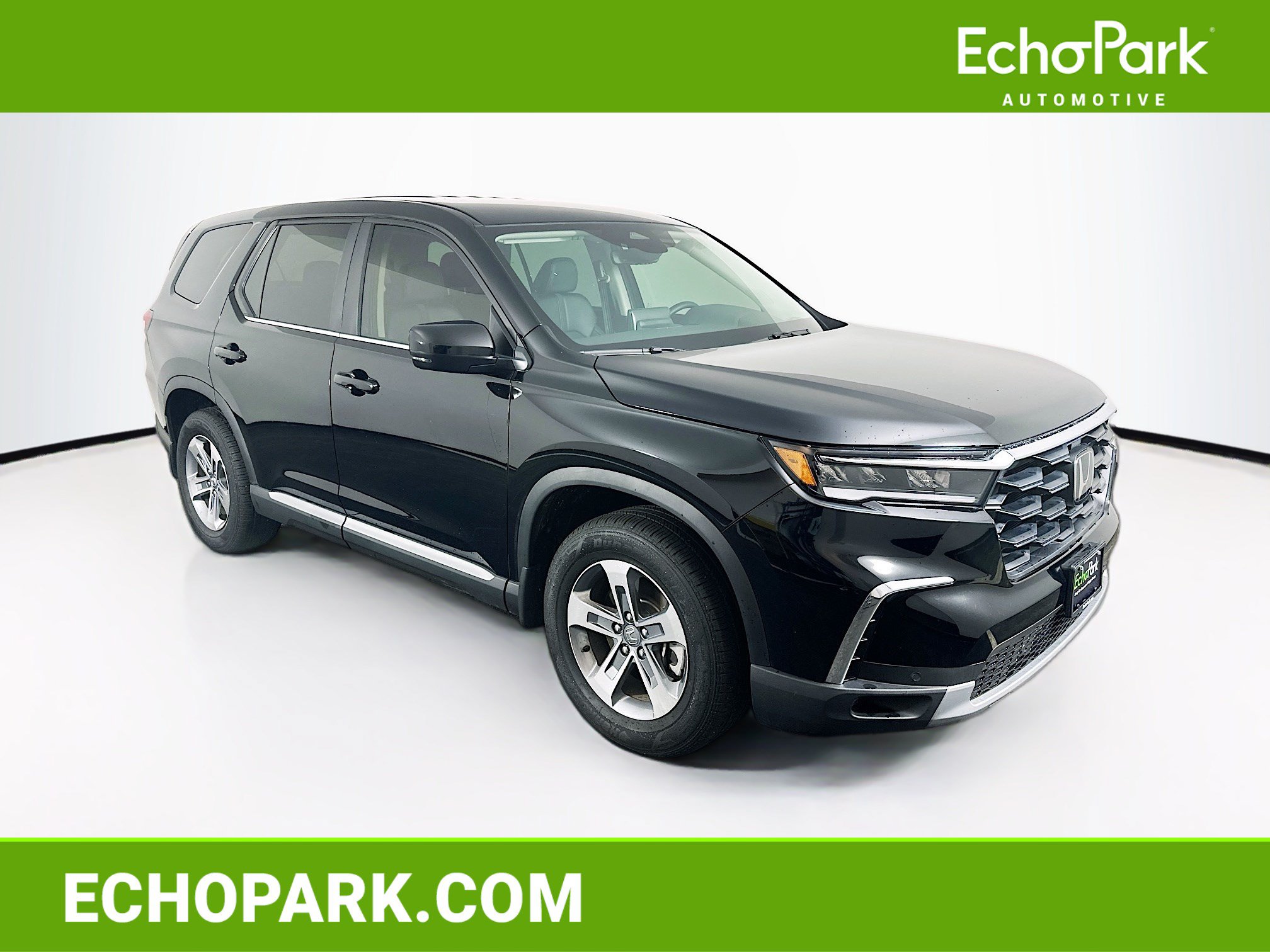Used 2025 Honda Pilot EX-L image 1