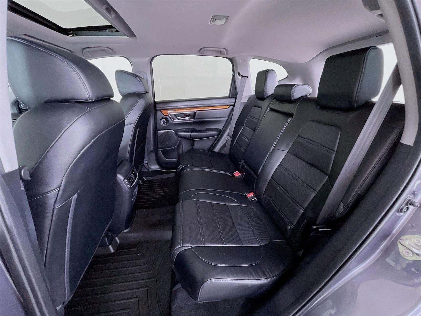 Used 2019 Honda CR-V Touring image 29