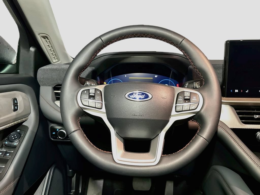 New 2026 Ford Explorer Active AWD/4WD image 26