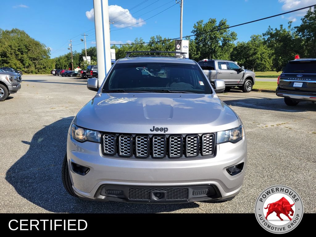 Used 2020 Jeep Grand Cherokee Altitude RWD image 10