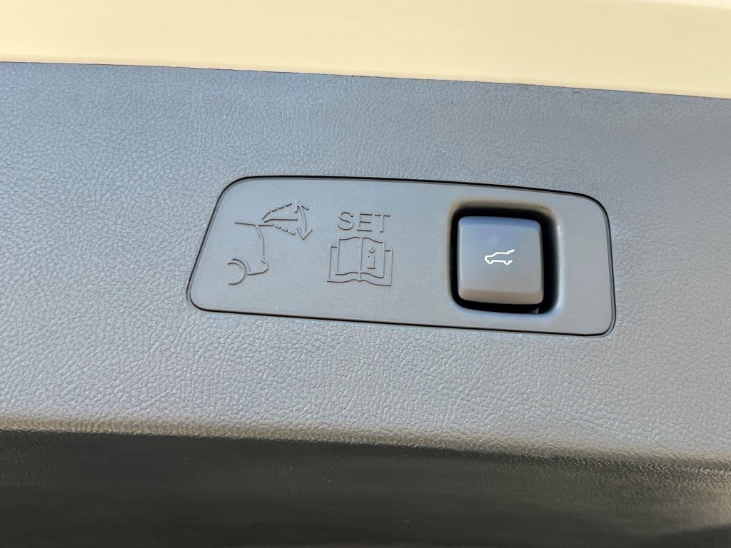 New 2025 Lincoln Corsair Grand Touring w/ Equipment Group 302A image 13