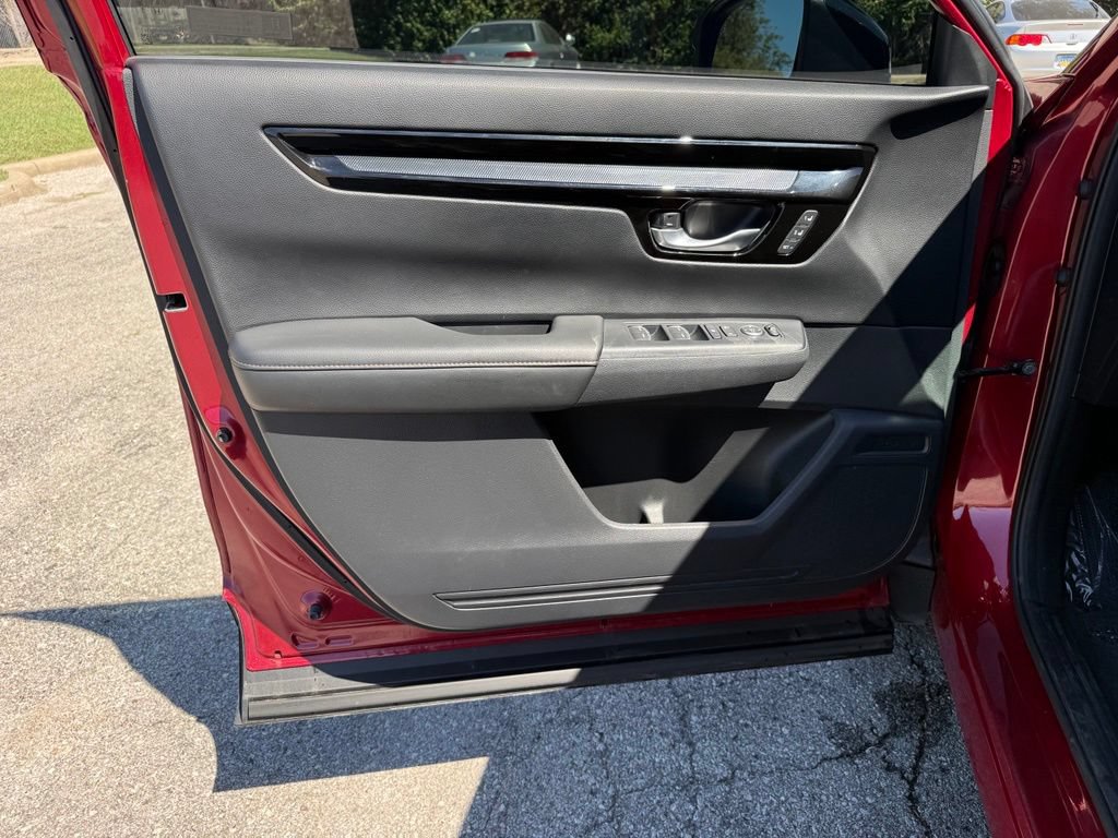 Used 2023 Honda CR-V Sport Touring image 13