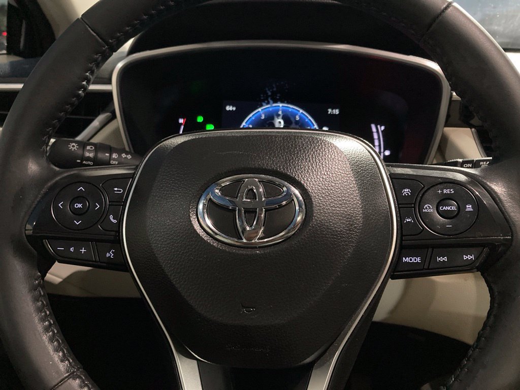 Certified 2024 Toyota Corolla Cross XLE w/ Convenience Package FWD image 16