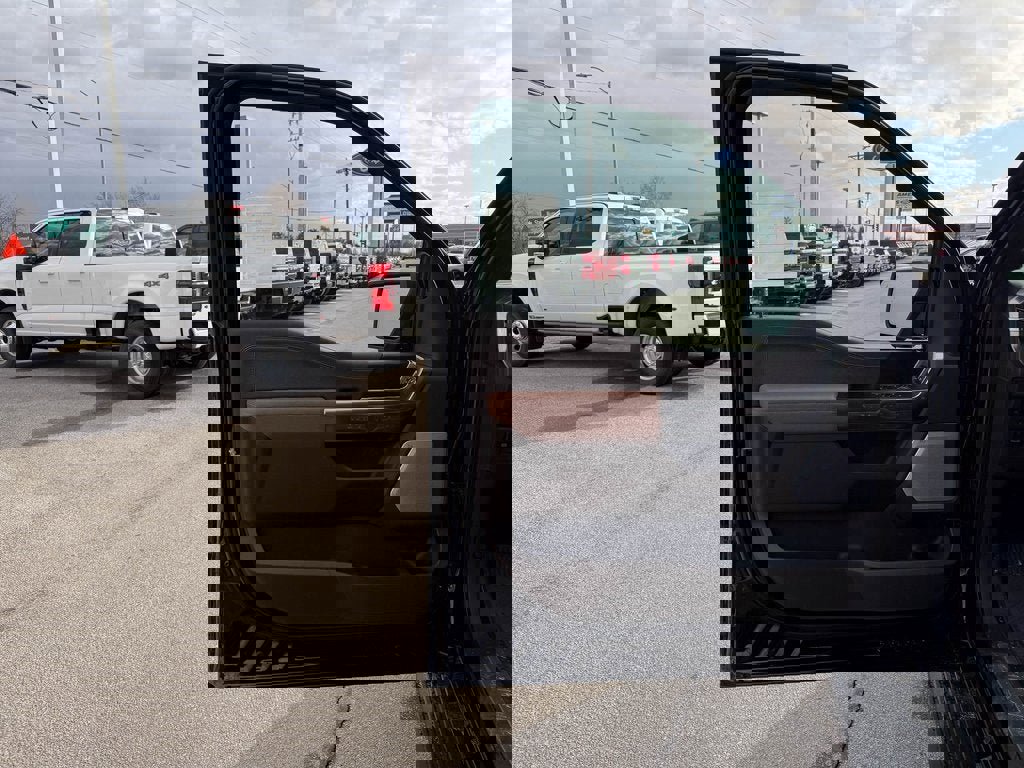 New 2026 Ford F150 King Ranch w/ Equipment Group 601A High image 12