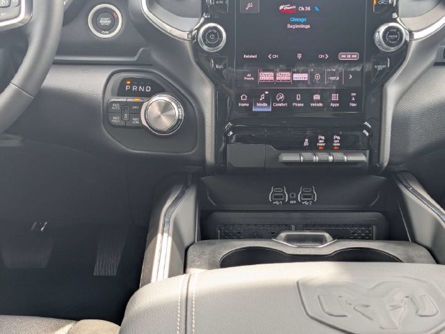 New 2027 RAM 1500 Laramie w/ Night Edition AWD/4WD image 20