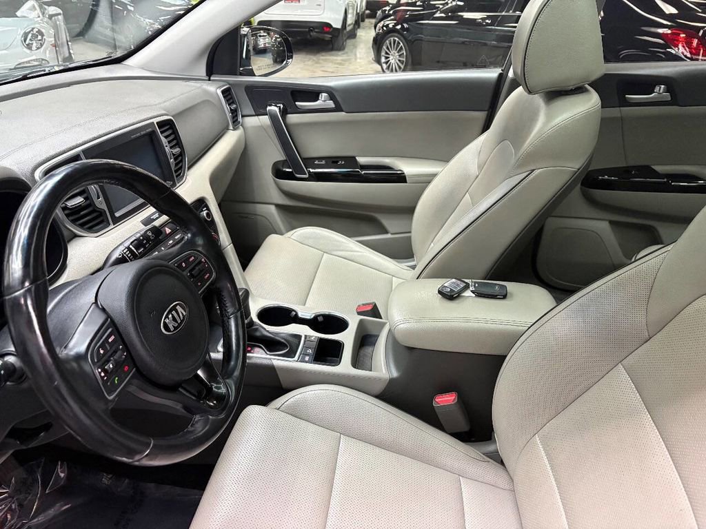 Used 2018 Kia Sportage EX w/ EX Technology Package image 24