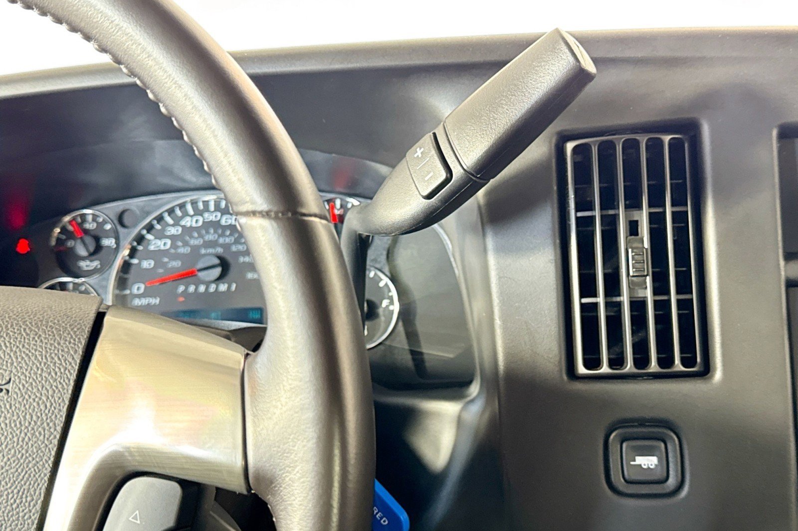 Used 2016 Chevrolet Express 2500 LS image 14