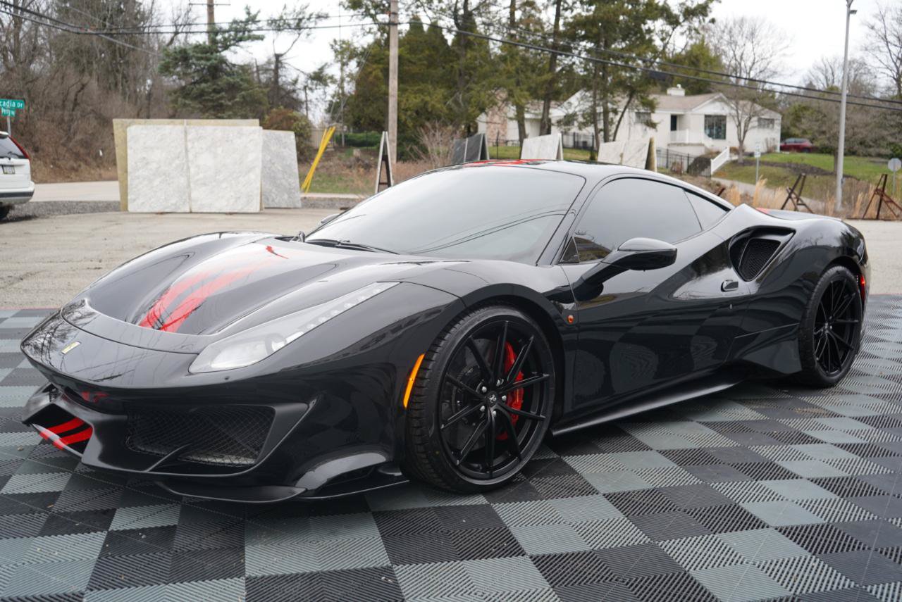 Used 2020 Ferrari 488 Pista Coupe RWD image 12