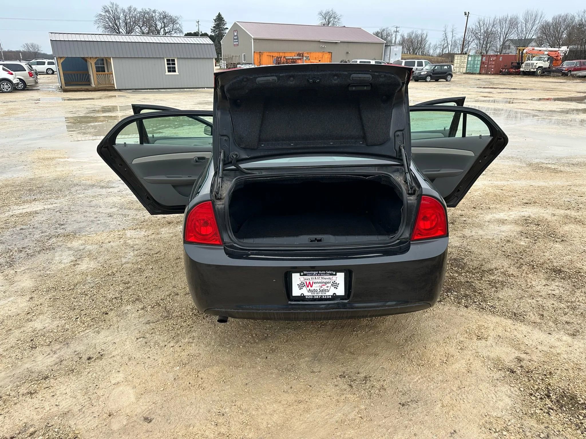 Used 2011 Chevrolet Malibu LS image 14