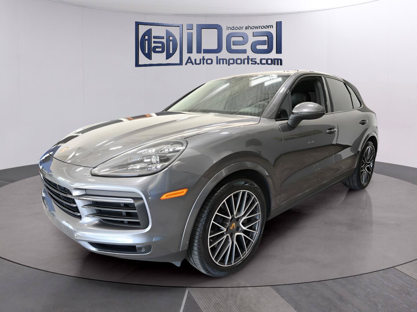 Used 2019 Porsche Cayenne S AWD/4WD image 1