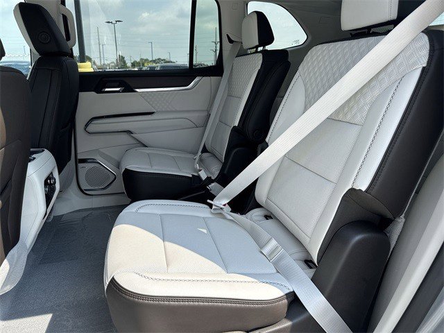 New 2026 GMC Acadia Denali image 22
