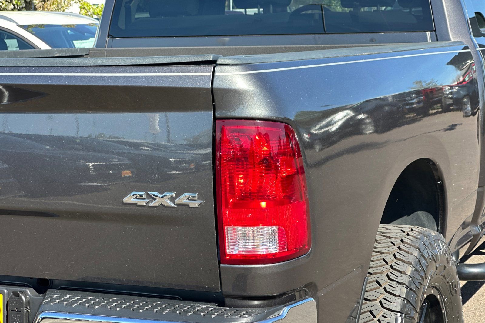 Used 2017 RAM 3500 Tradesman w/ Chrome Appearance Group image 25