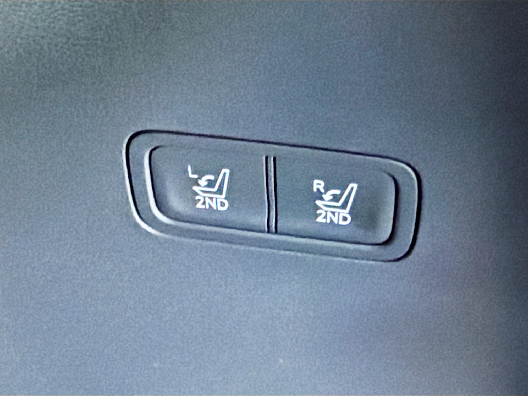 New 2026 Hyundai Santa Fe SEL FWD image 13