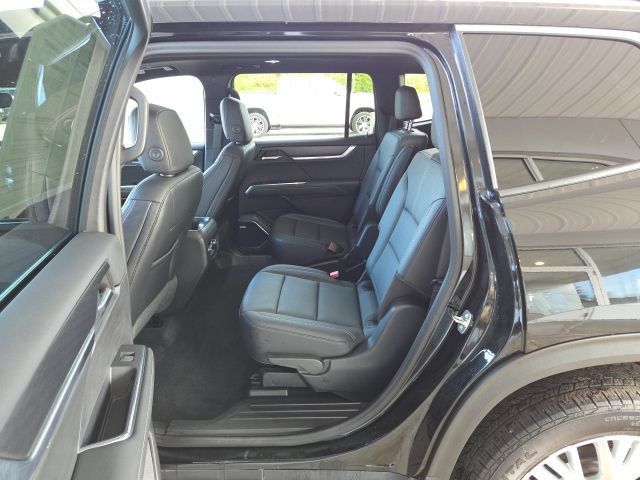 Used 2024 GMC Acadia Elevation w/ Trailering Package AWD/4WD image 25