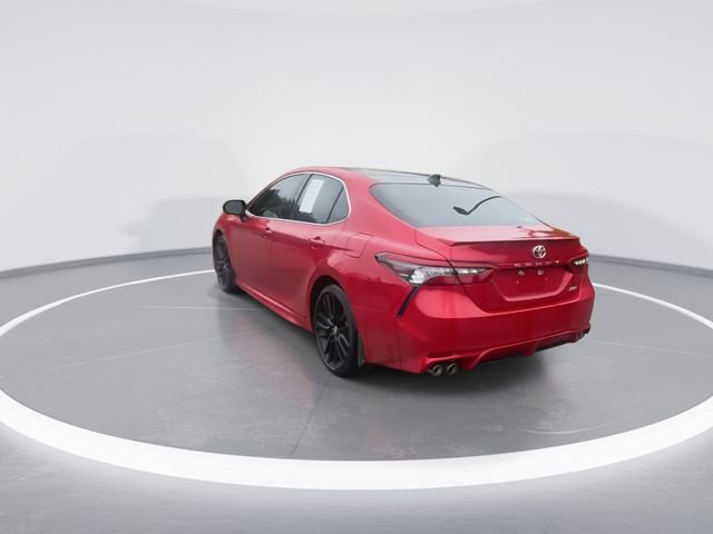 Used 2024 Toyota Camry XSE FWD image 9