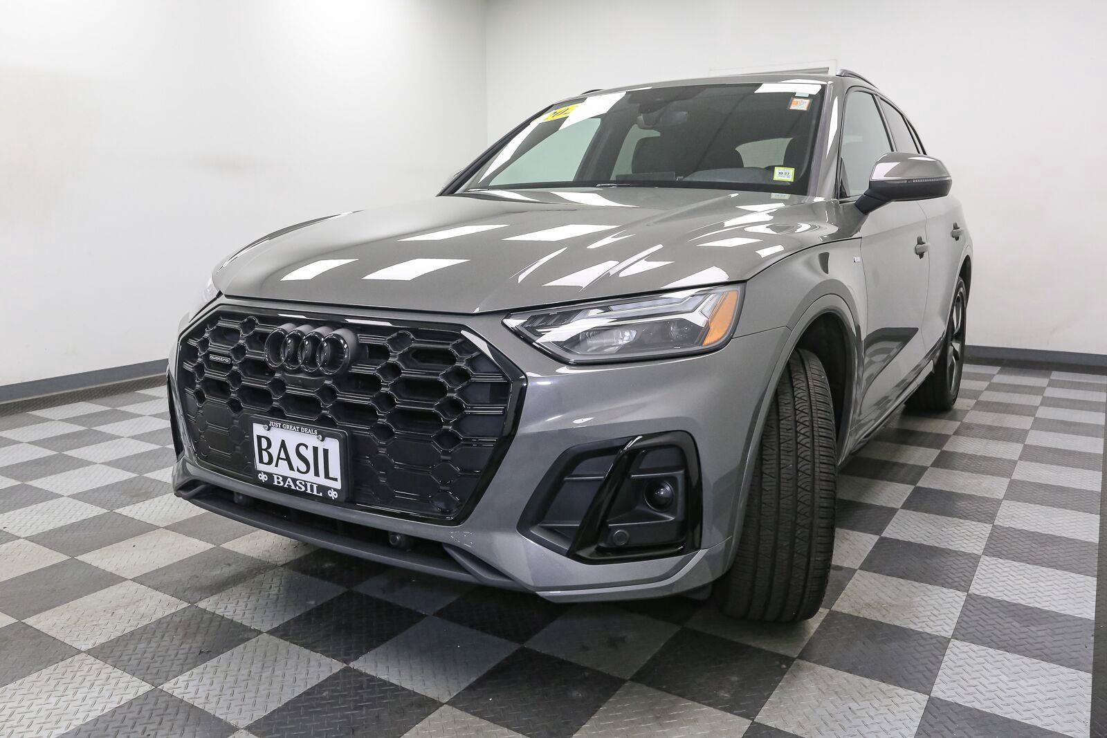 Used 2023 Audi Q5 2.0T Premium Plus w/ Premium Plus Package AWD/4WD image 4