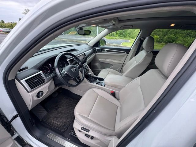 Used 2018 Volkswagen Atlas SEL AWD/4WD image 13