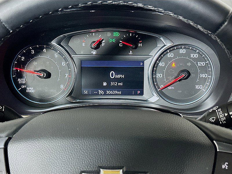 Used 2023 Chevrolet Traverse LT image 13