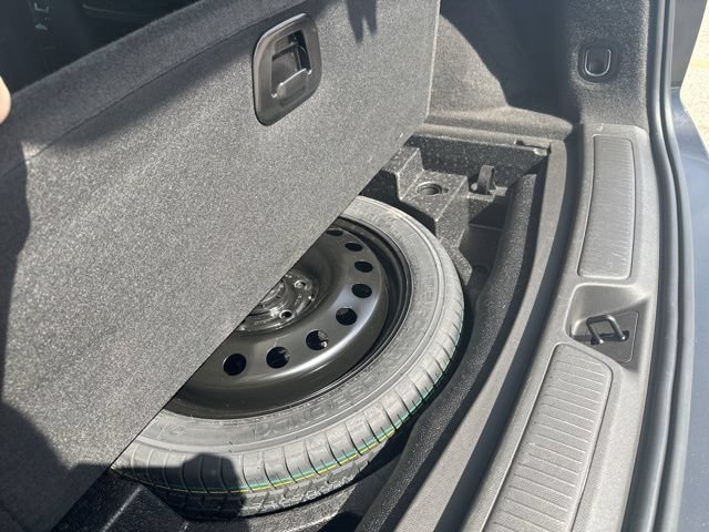 Used 2023 Buick Envision Preferred AWD/4WD image 54