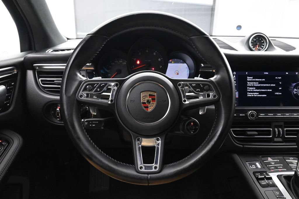 Used 2021 Porsche Macan GTS w/ Premium Package Plus (PF9) AWD/4WD image 28