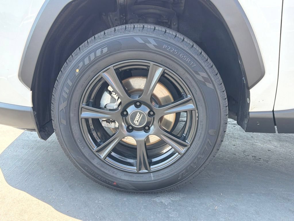 Certified 2020 Toyota RAV4 XLE w/ All Weather Liner Package FWD image 17