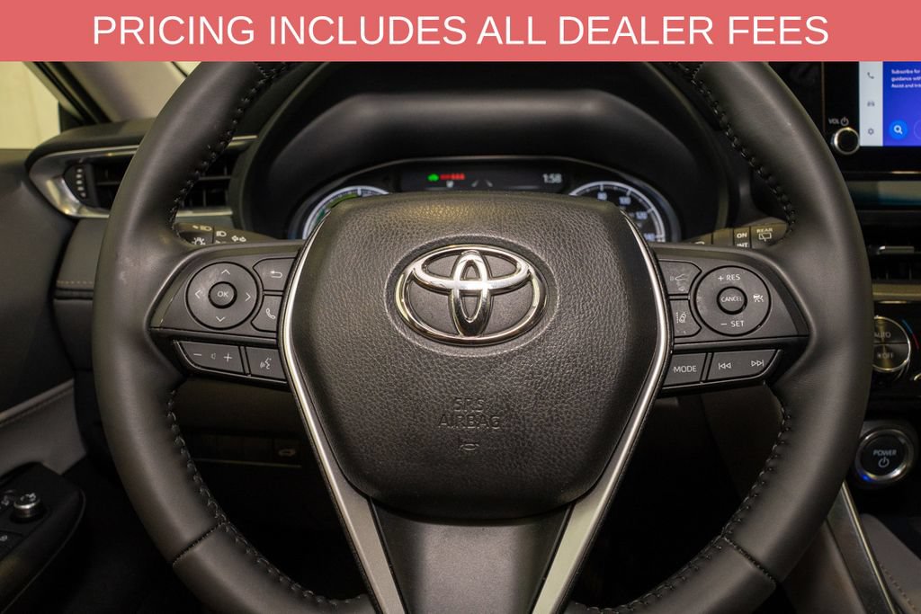 Certified 2024 Toyota Venza LE AWD/4WD image 18